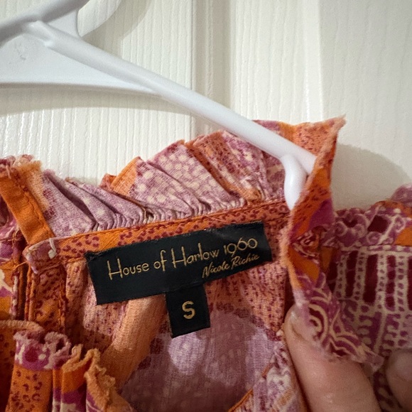 House of Harlow 1960 Orange and Pink Ruffled Shoulder Dress - Picture 2 of 3